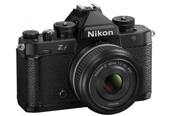 Nikon ZF + 40mm 2,0 SE